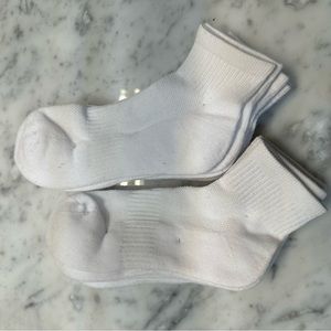 6 Pairs of White Socks